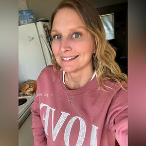 Meet your Posher, Lindsey